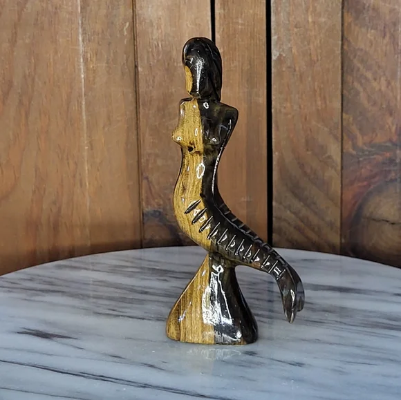 Elegant Wooden Mermaid Sculpture - Picture 3 of 11